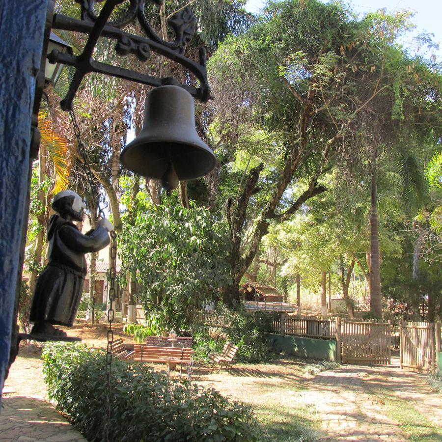 Hotel Fazenda Barra Alegre Sao Jose do Goiabal Esterno foto